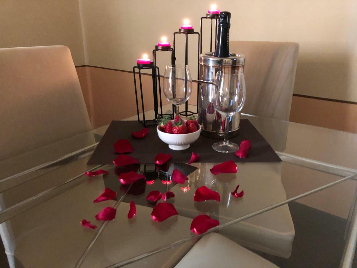 Romantic Suite Canelles Cagliari Bagian luar foto