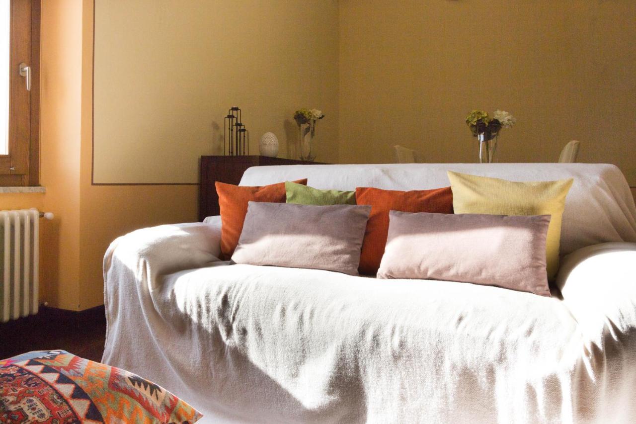 Romantic Suite Canelles Cagliari Bagian luar foto